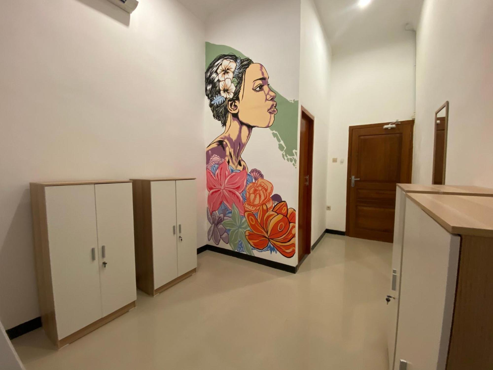 Albergue Revive By Snooze Banyuwangi  Exterior foto