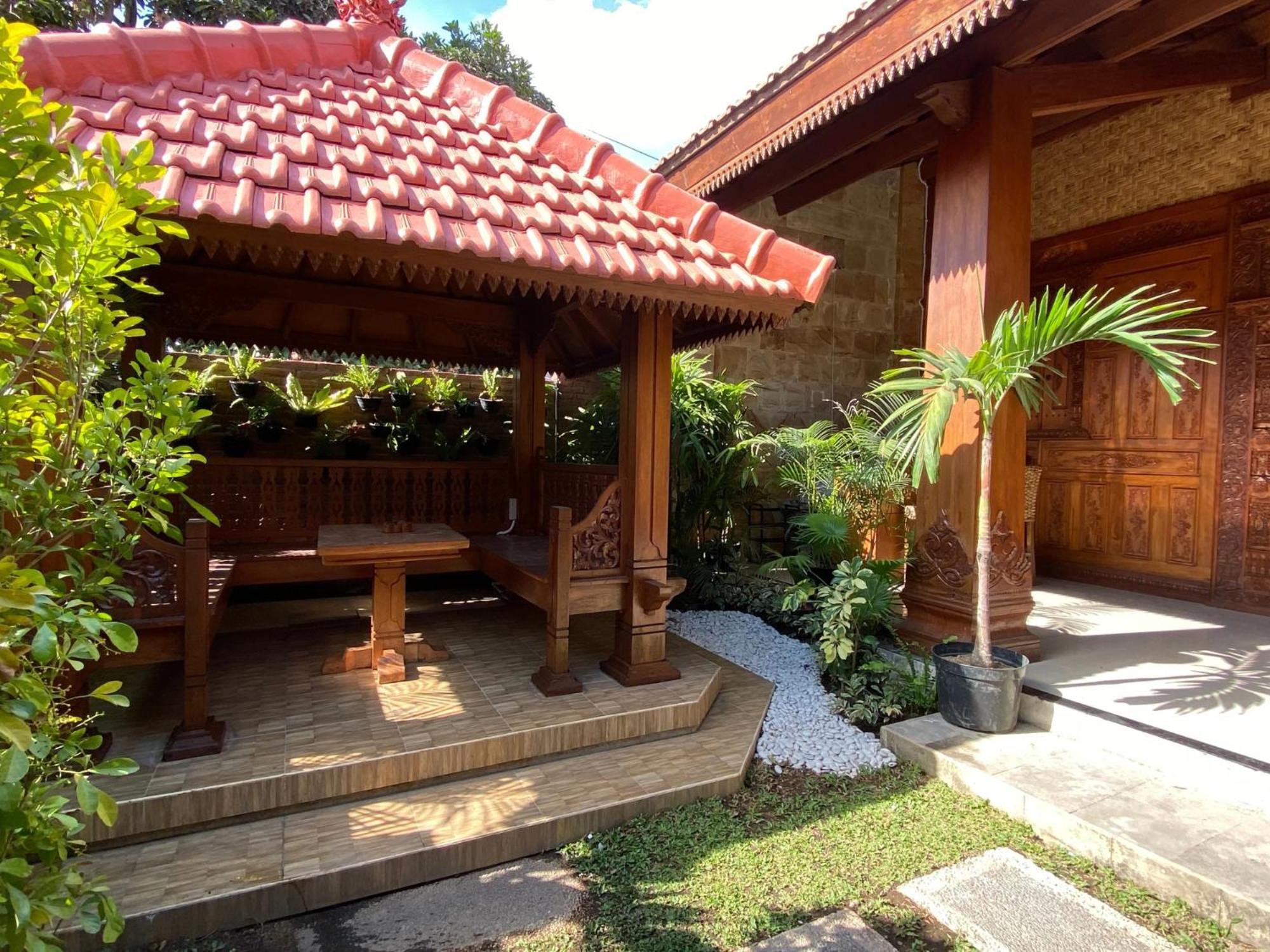 Albergue Revive By Snooze Banyuwangi  Exterior foto